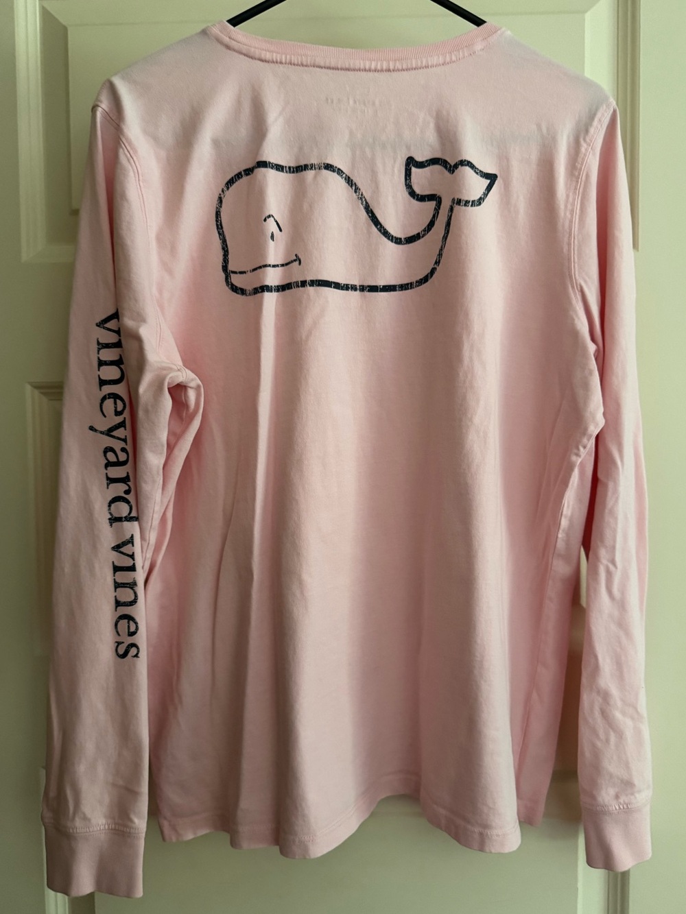 Vineyard Vines Women’s Large Light Pink Long Sleeve Whale Pocket Tee